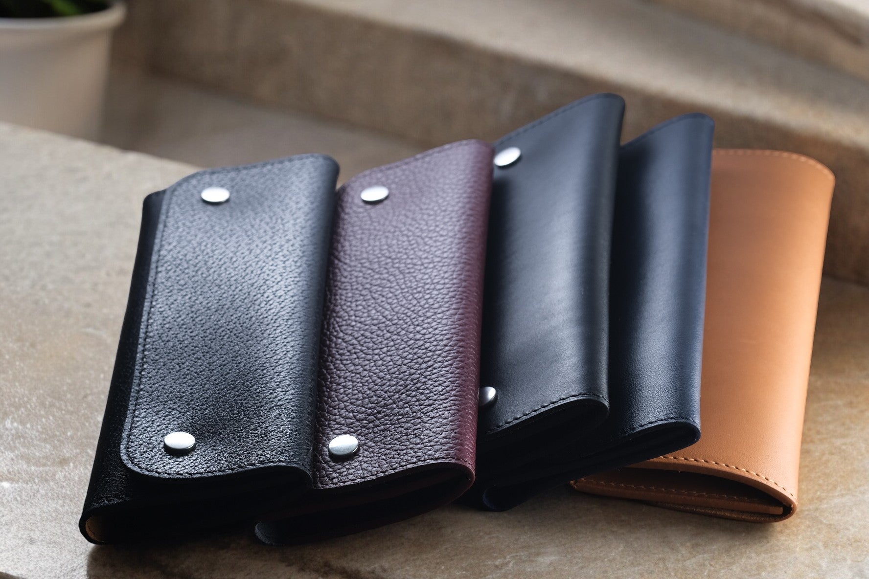 Cases and pockets for 2 watches