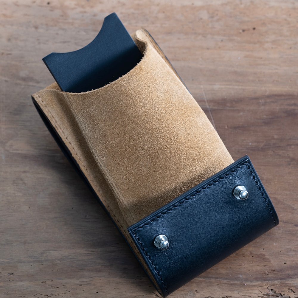 Etui une montre veau sellier noir (variante couleur intérieur ) - Atelier romane