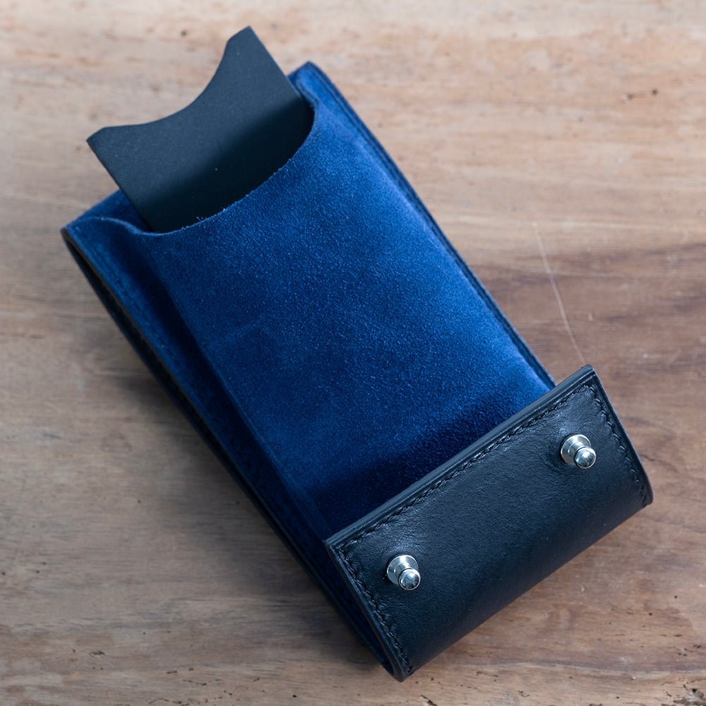 Etui une montre veau sellier noir (variante couleur intérieur ) - Atelier romane