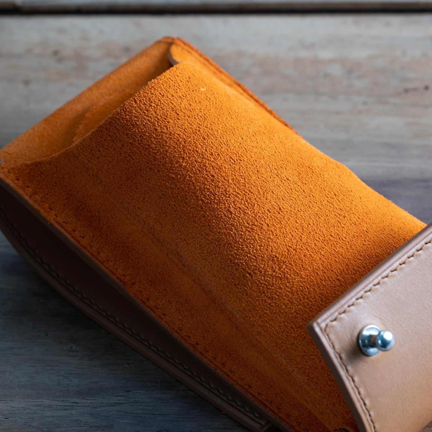 Etui une montre veau sellier naturel