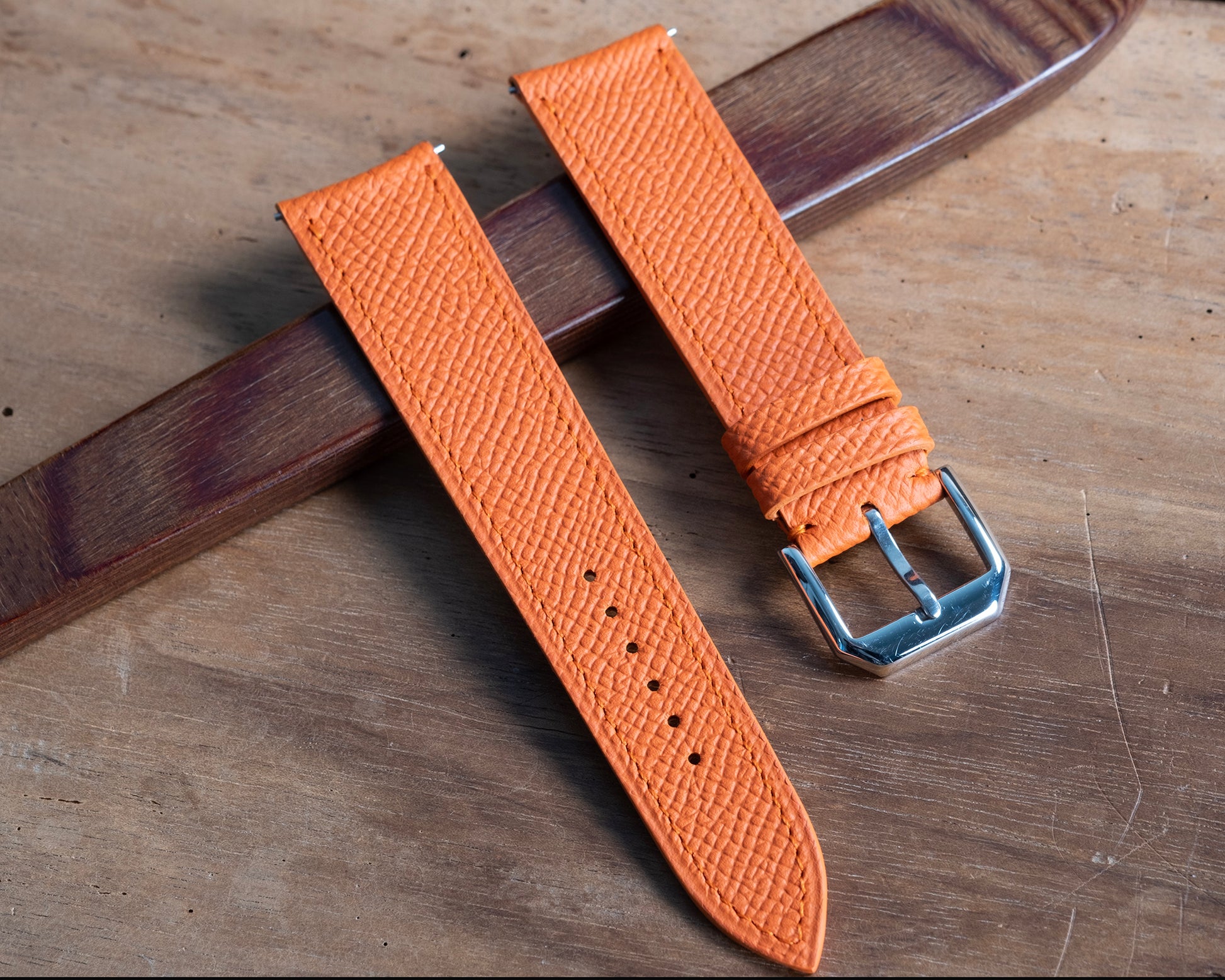 Watch Strap curved grained orange - Atelier romane