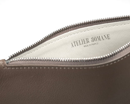 City leather pouch taupe