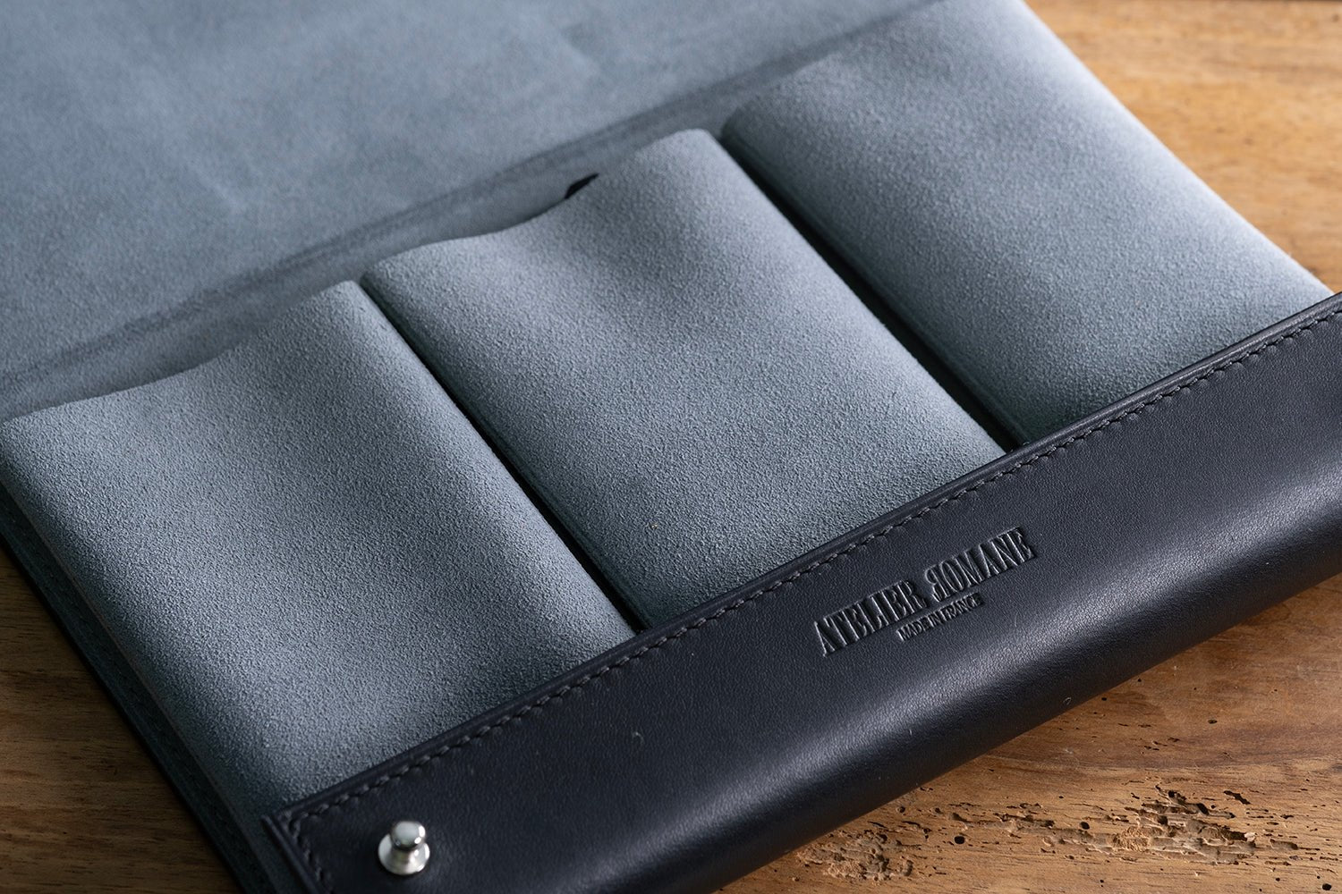 Pochette 3 Montres noire - Atelier romane