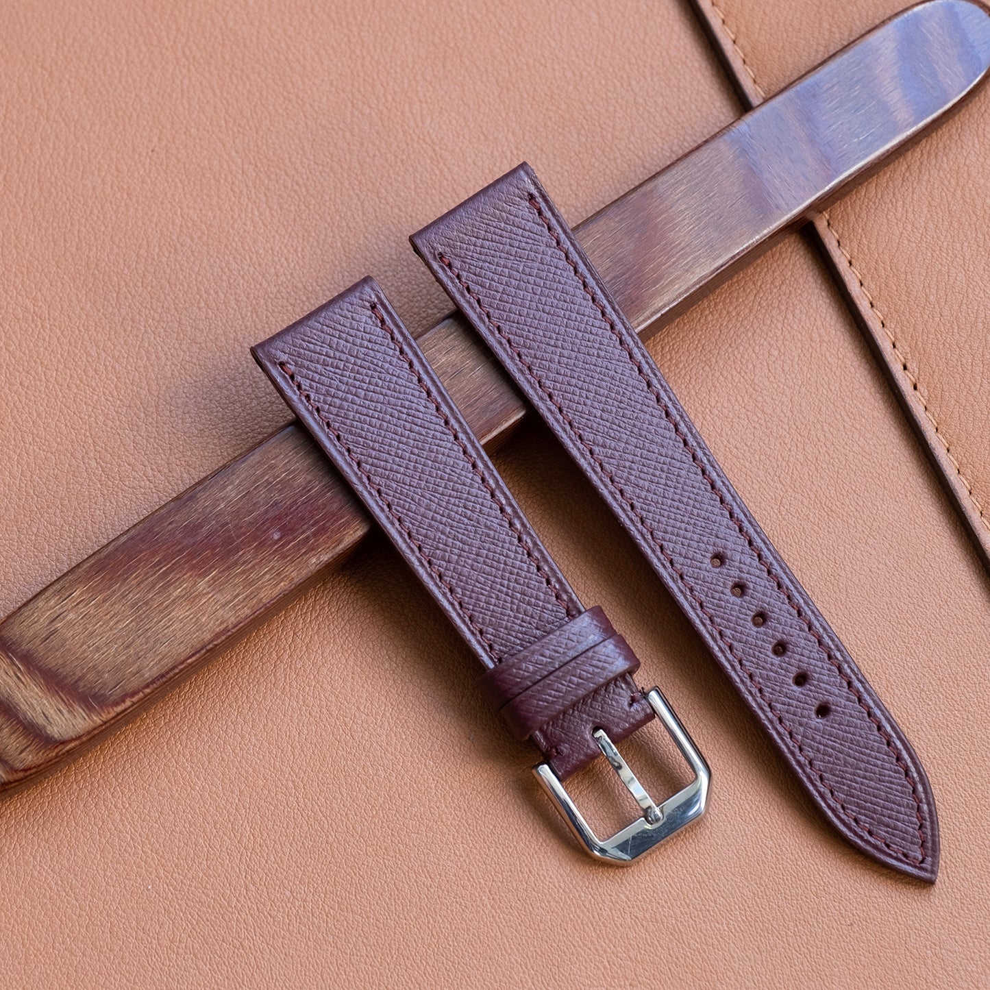 Watch Strap saffiano leather  Bordeaux - Atelier romane