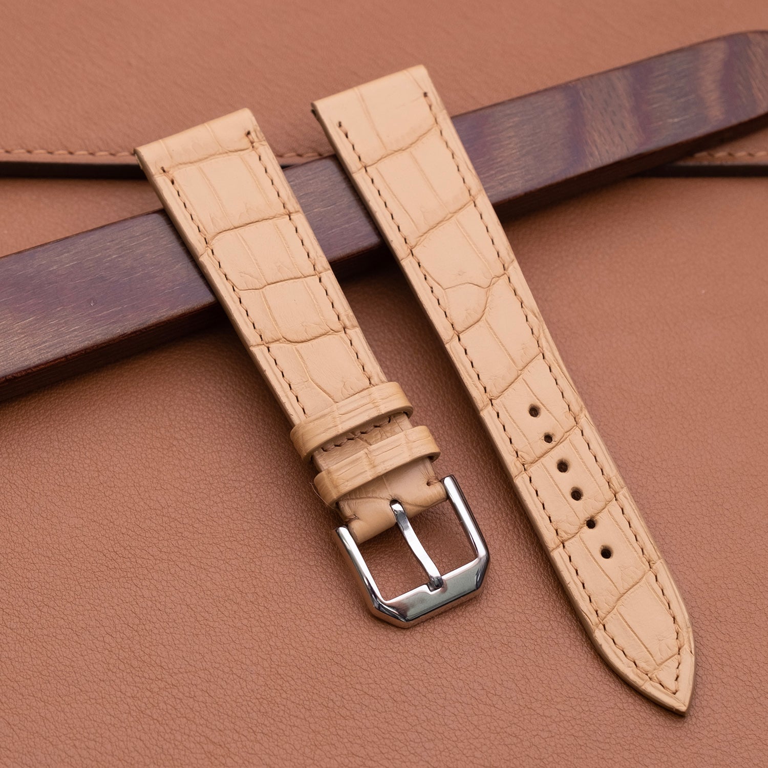 Bracelet alligator crème écailles carrées - Atelier romane