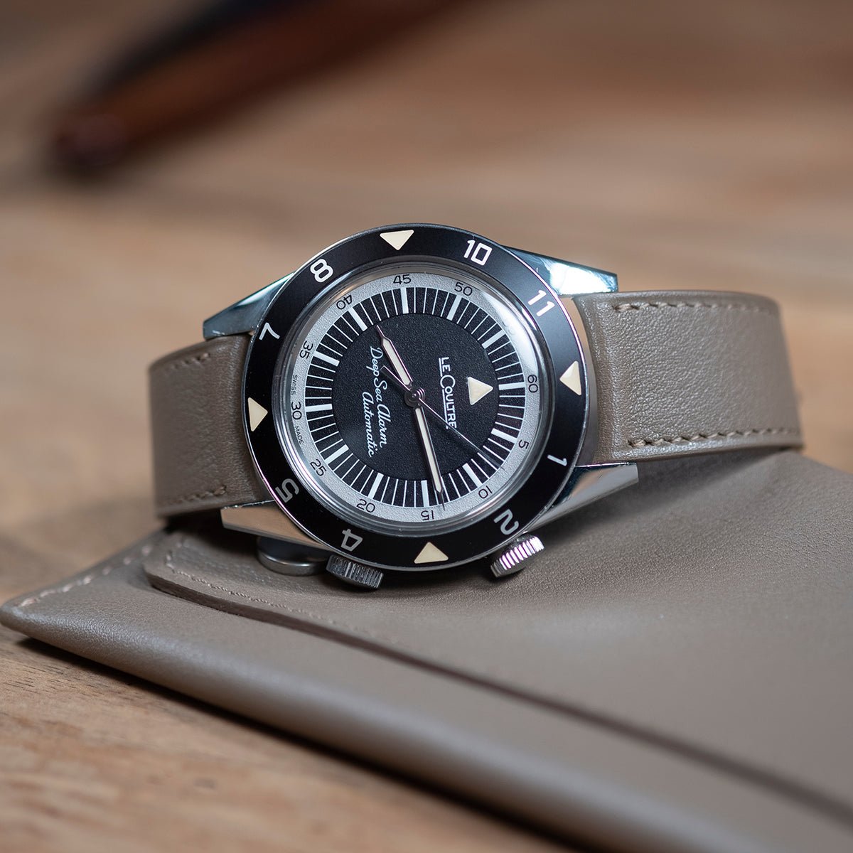 Watch Strap curved end taupe  - Atelier romane