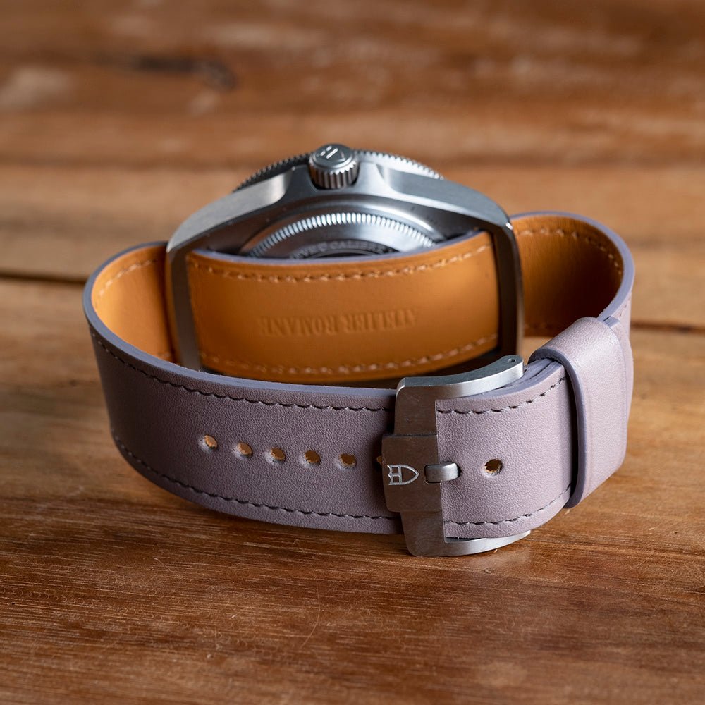 Watch Strap MN baranil light grey - Atelier romane