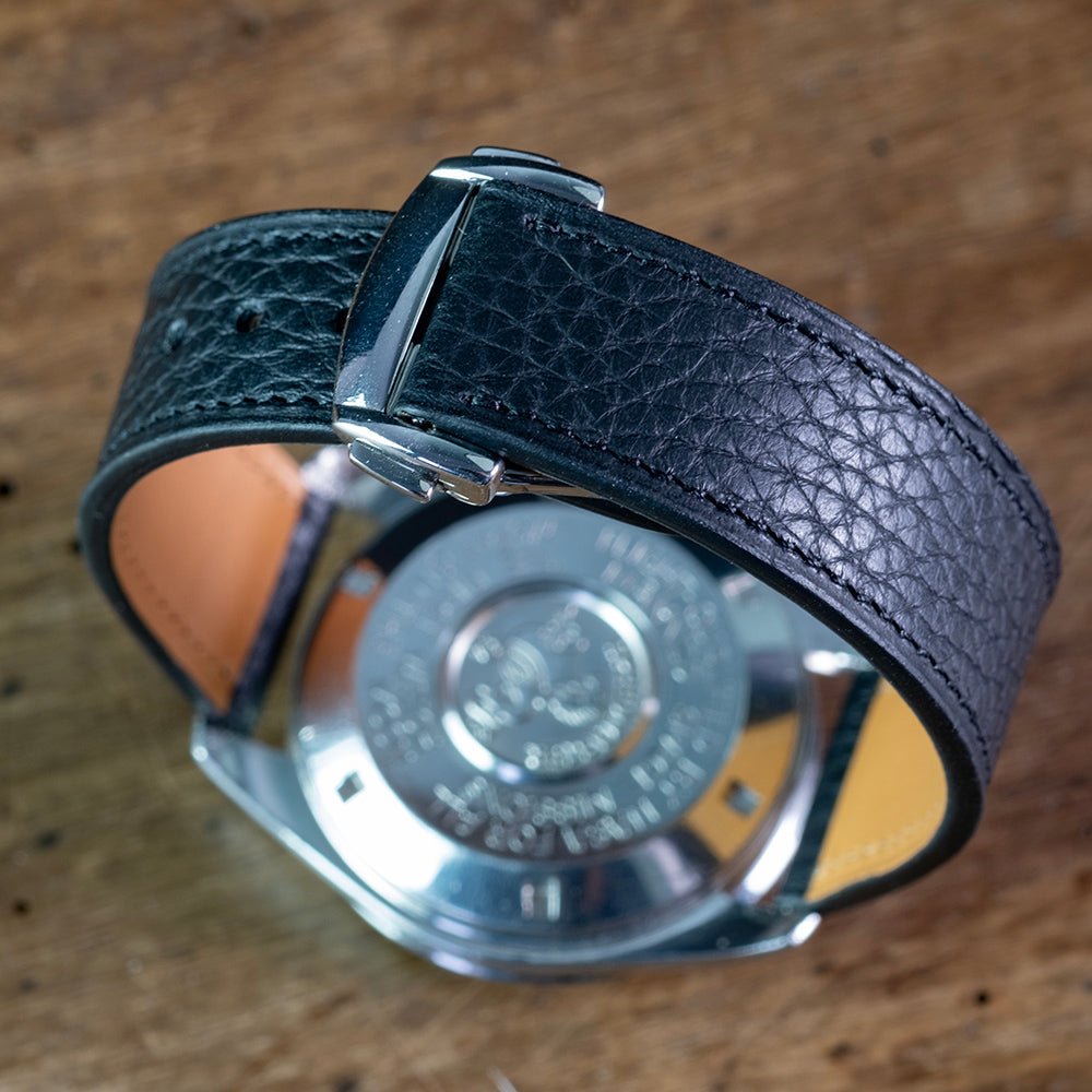 Bracelet taurillon noir compatible boucle déployante omega - Atelier romane
